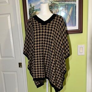 Talbots Vintage Poncho L/XL